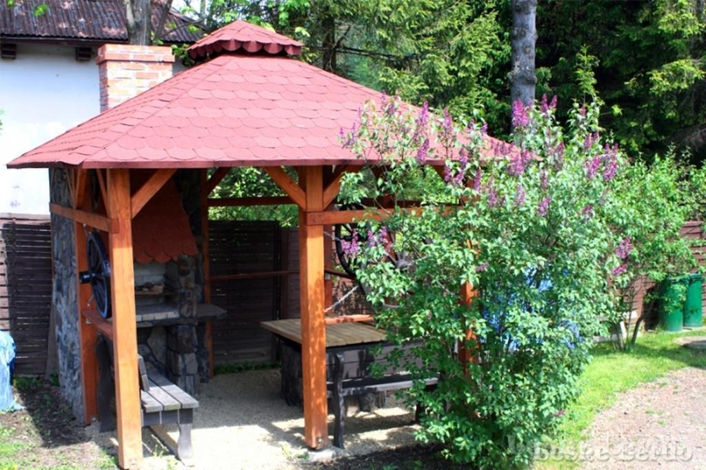 Lesne Berdo Przyslup Bed & Breakfast Чисна Екстериор снимка