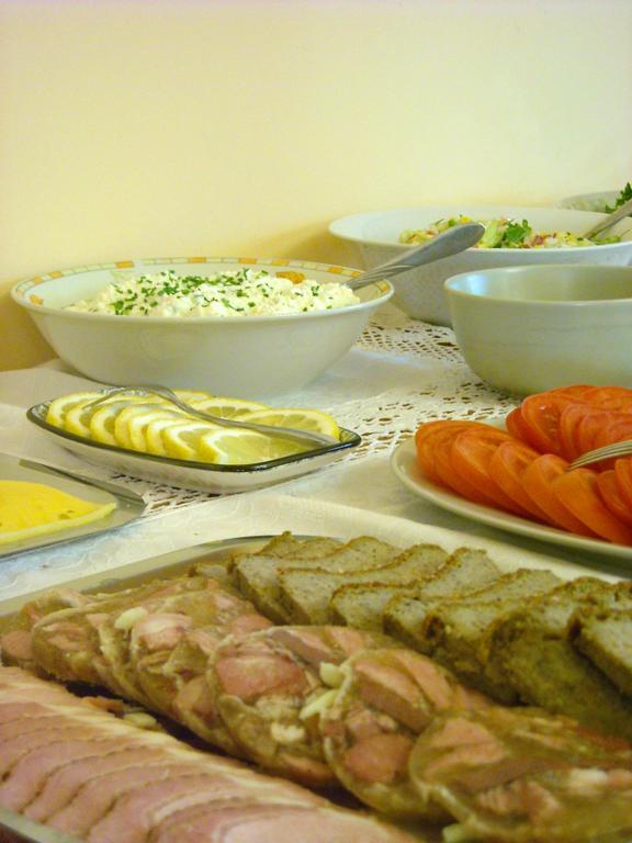 Lesne Berdo Przyslup Bed & Breakfast Чисна Екстериор снимка
