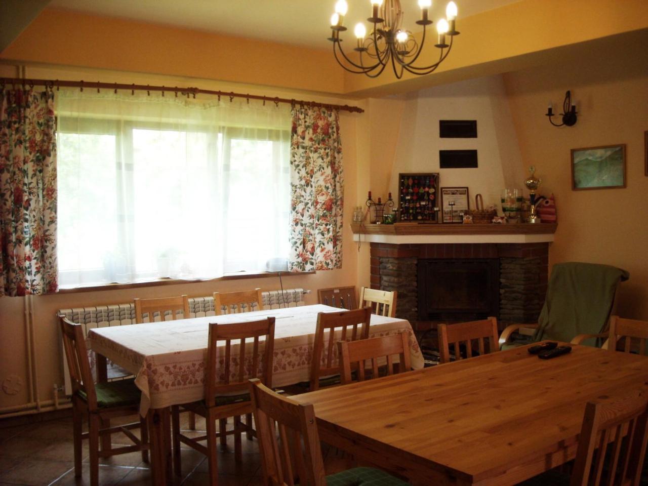 Lesne Berdo Przyslup Bed & Breakfast Чисна Екстериор снимка