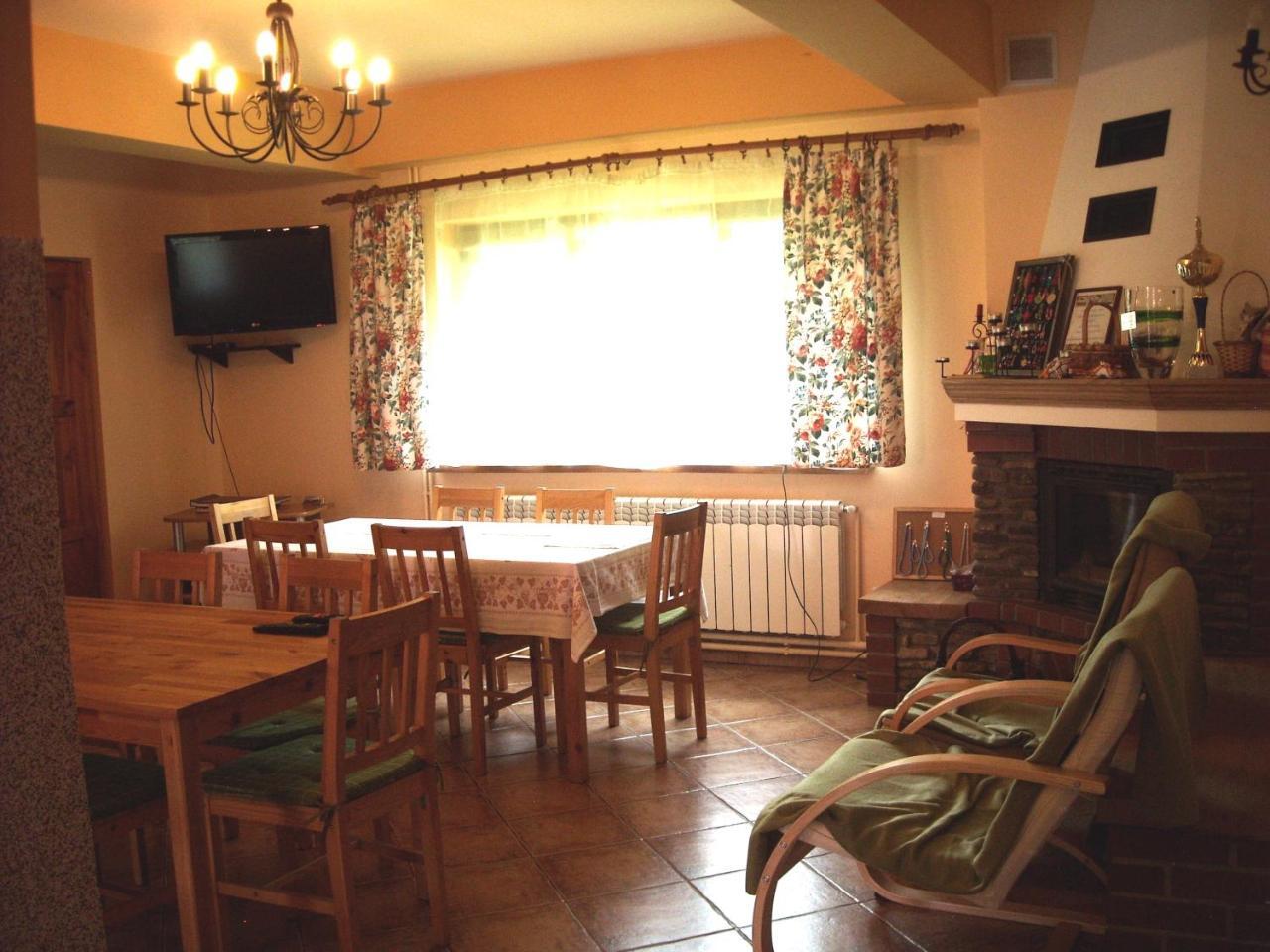 Lesne Berdo Przyslup Bed & Breakfast Чисна Екстериор снимка