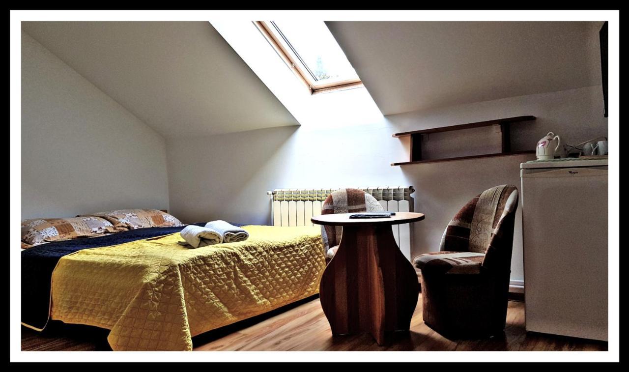 Lesne Berdo Przyslup Bed & Breakfast Чисна Екстериор снимка